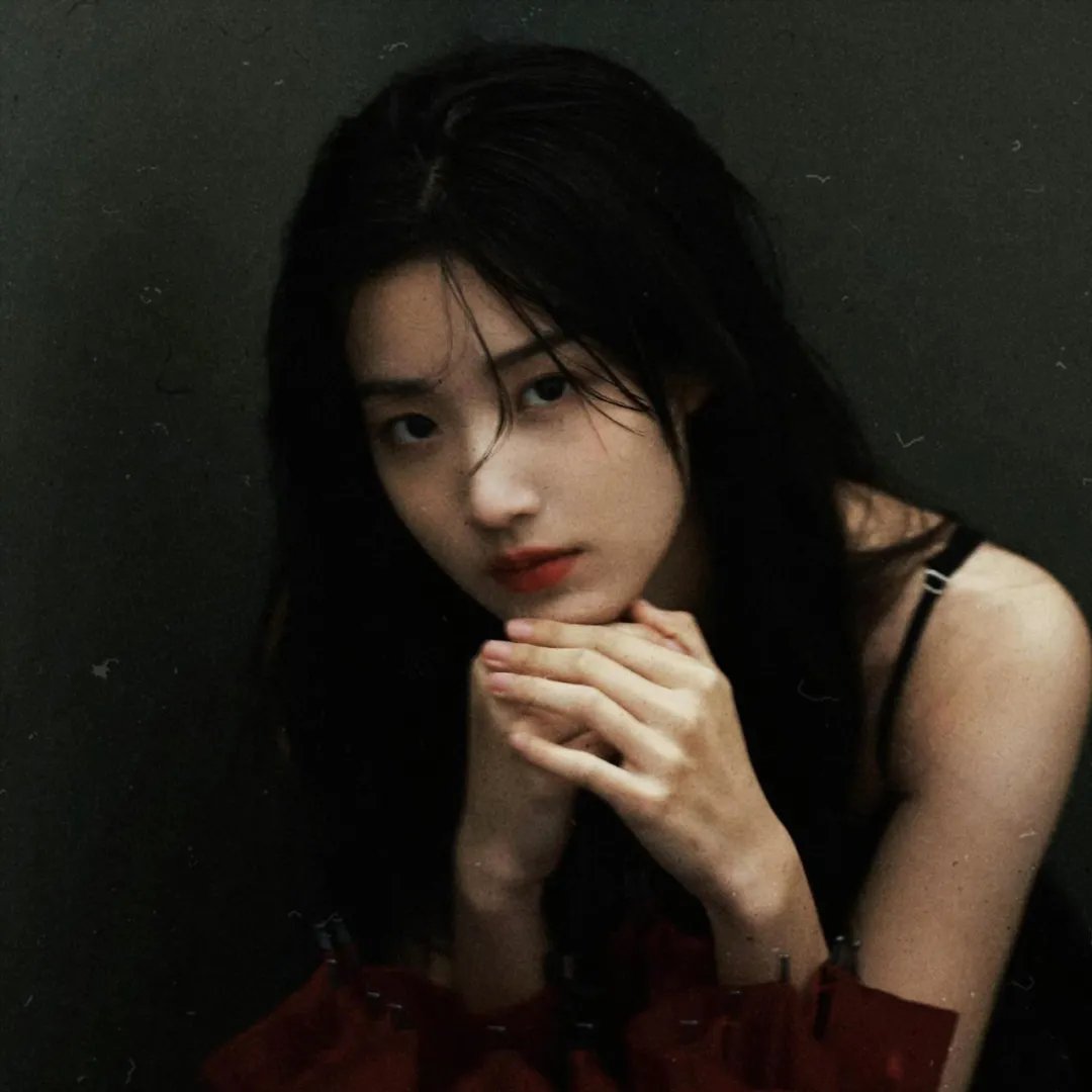 爱在初春惊变时